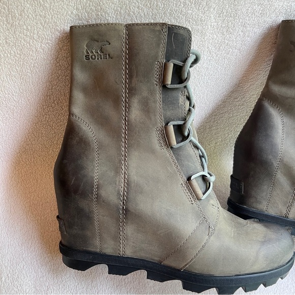 !Sorel Joan Of Arctic Wedge II Boots Lace up Waterproof Leather Gray Women's 9 - Picture 6 of 16